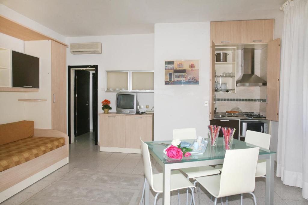 Residence Internazionale Rimini Rum bild