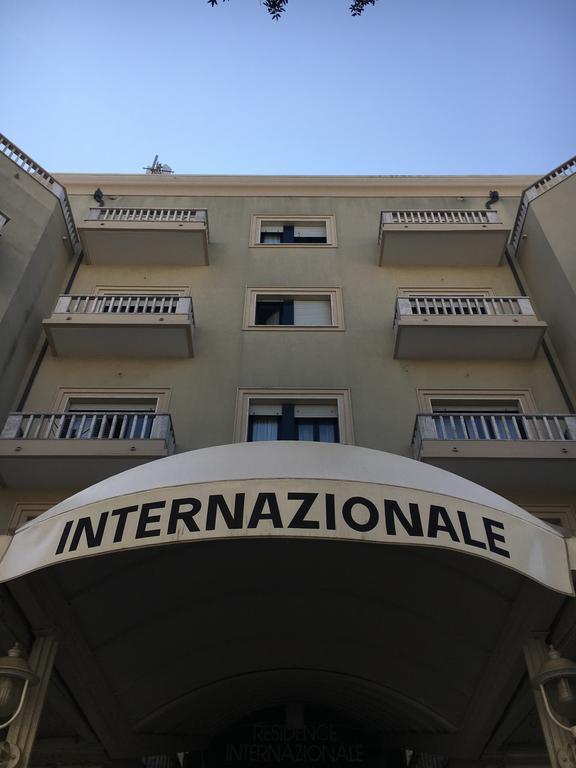 Residence Internazionale Rimini Exteriör bild