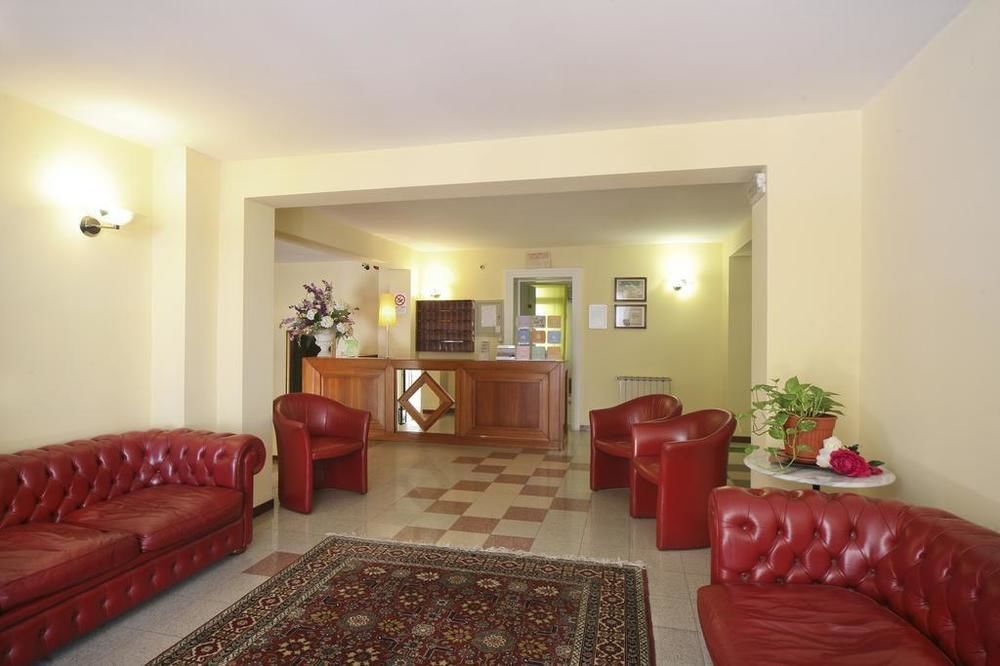 Residence Internazionale Rimini Exteriör bild