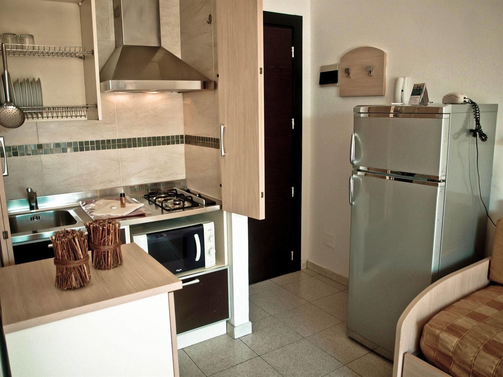Residence Internazionale Rimini Exteriör bild
